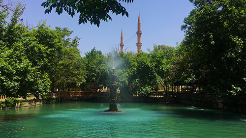 AYNZELİHA GÖLÜ
